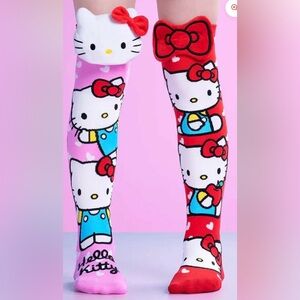 HELLO KITTY | SOCKS - SIZE 3 - 5 YEARS OLD